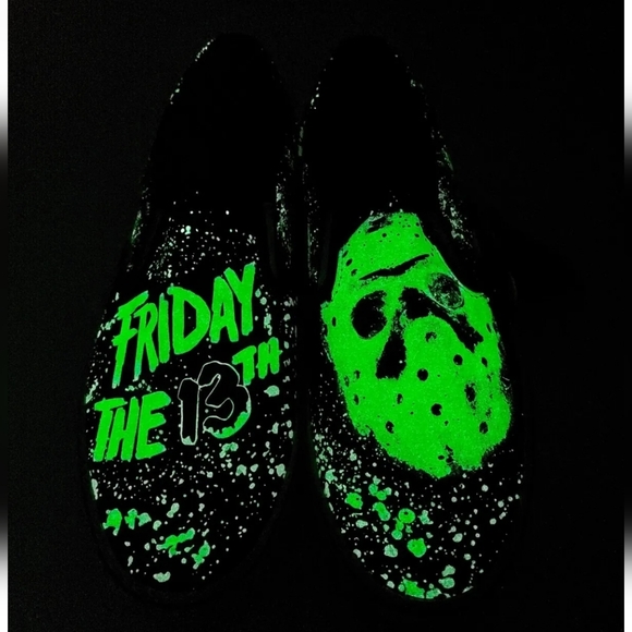 Vans HOUSE OF TERROR Classic Slip On Horror Friday 13th Glow in Dark NEW UK 9 - Picture 9 of 16